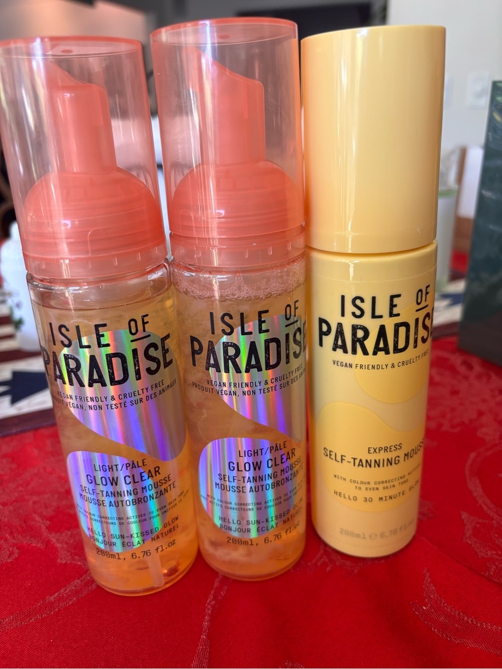 ONE Isle of Paradise Self-Tanning Mousse. 3 available